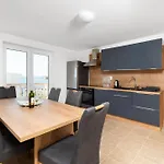 Rimagis Apartment *