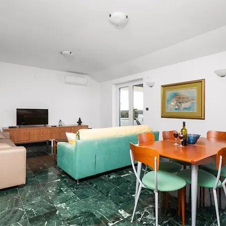 Rimagis Apartment Zaboric