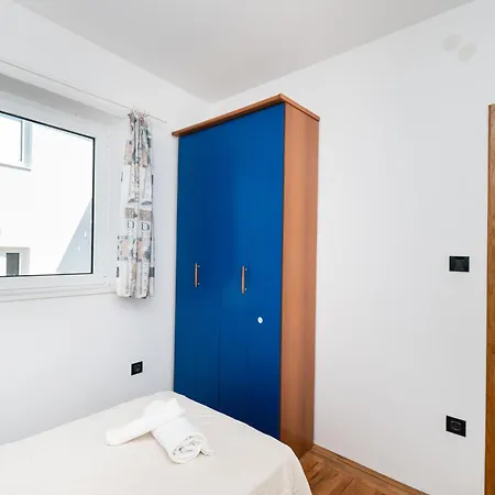 Rimagis Apartment